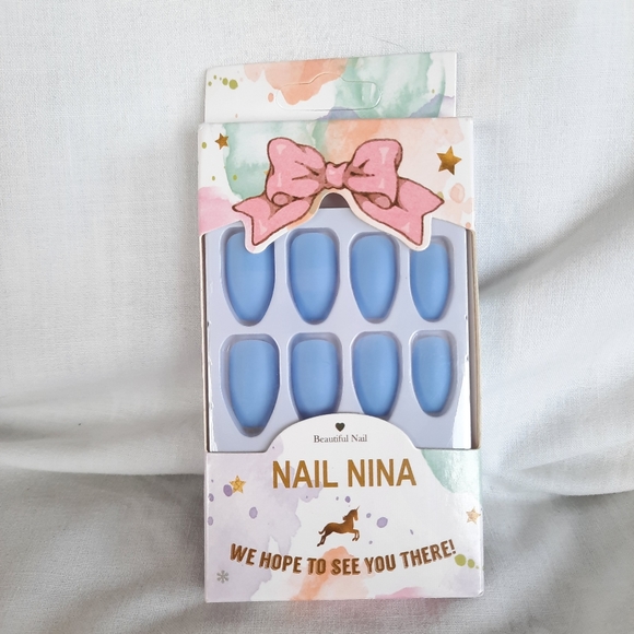 New! Blue Press on Nails - Picture 3 of 4